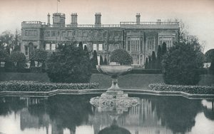 Castle Ashby, Northants: South Side, With Fountain, c1915 od Unbekannt