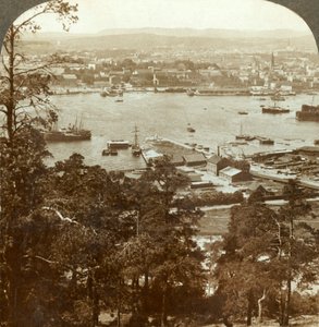 Christiania a její rušný přístav, N.W. od královského paláce Ekeberg vpravo, Norsko, c1905. od Unbekannt