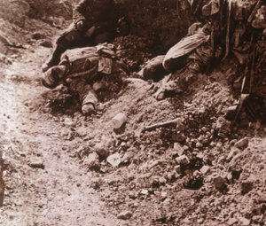 Mrtvá těla, Beauséjour, severní Francie, c1914-c1918 od Unbekannt