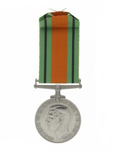 Medaile za obranu 1939-45 (nikl a hedvábí) od Unbekannt