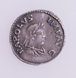 Denier of Charlemagne (742-814) avers zobrazující portrét Karla Velikého, Quentovic Mint 768-814 (stříbrná) (revers viz: 110164) od Unbekannt