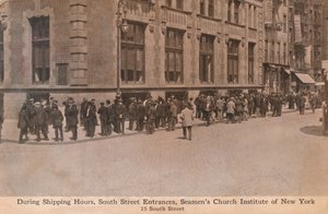 Během přepravních hodin, vstupy na South Street, Seamens Church Institute of New York, c1888. od Unbekannt