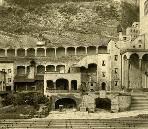 Město Faust ve Felsenreitschule, Salzburg, Rakousko, c1935. od Unbekannt