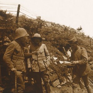 Frontová linie směrem k Monastiru, Srbsko, c1916 od Unbekannt