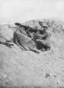 Německý kulomet použitý proti nepříteli, Verdun, Francie, 1917 od Unbekannt