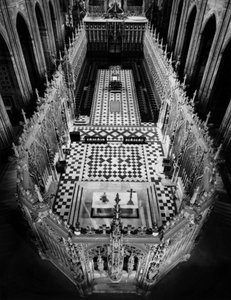 Gotická architektura: pohled na plot chóru Cathedrale Saint Cecile d