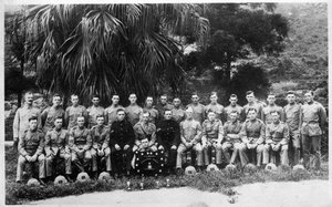 Skupinový portrét roty C, 2. praporu Kings Regiment, Irák, 1926 od Unbekannt
