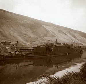 Dělový člun, Genicourt, severní Francie, c1914-c1918 od Unbekannt