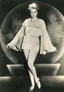 Juliette Compton, 1938. od Unbekannt