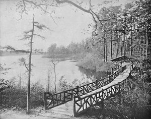 Kissing Bridge, Lakewood, c1897. od Unbekannt