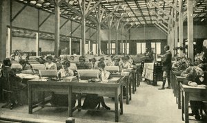 Lady Clerks Tabulating the American Census Returns, 1901. od Unbekannt