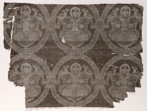 Fragment lampy se sedícím princem držícím sokoly v kufických medailonech, 1654-1955. od Unbekannt