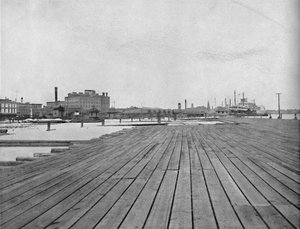 Levee and Steamboat Landing, New Orleans, c1897. od Unbekannt