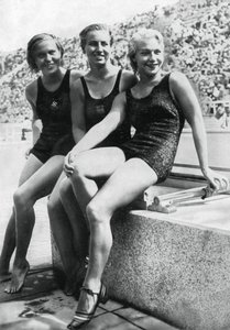 Medailistky z potápění na platformě žen, olympijské hry v Berlíně, 1936 od Unbekannt