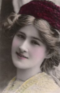 Slečna Phyllis Dare, 1890-1975, c1930. od Unbekannt