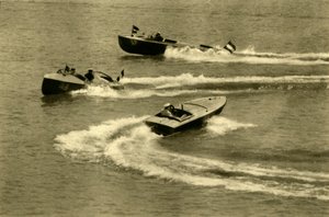 Závod motorových člunů, Wörthersee, Korutany, Rakousko, c1935. od Unbekannt