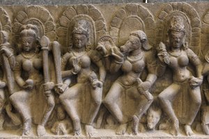 Národní muzeum Indie, Dillí. Saptamatrikas (sedm božských matek). Pratihara od Unbekannt