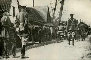 Off To The Trenches, 1919. od Unbekannt