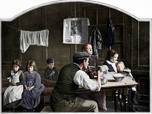 Starý pokoj ve Slumlandu, Londýn, c1900 1901 od Unbekannt