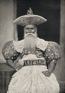 Místní vůdce v Kandy ve starém sinhálském kostýmu, 1926 od Unbekannt