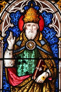 Pape Alexandre Ier (pape de 107 a 116) - kostel Saint Fargeau. Vitráž. Papež Alexandr I. Francie od Unbekannt