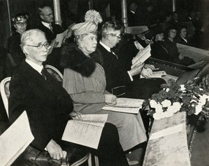 Queen Mary na koncertu Díkuvzdání za vítězství, Royal Albert Hall, 1945, 1951. od Unbekannt