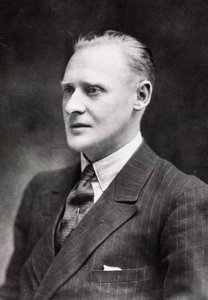 R J Mitchell, anglický letecký konstruktér, c 1933 od Unbekannt