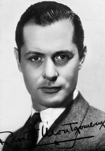 Robert Montgomery 1904-1981, americký herec a režisér, c1930-c1940. Podepsaná fotografie od Unbekannt