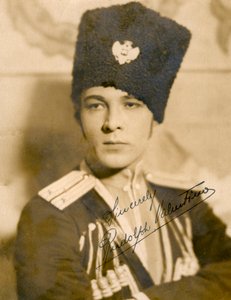Rudolph Valentino 1895-1926, italský herec, c1920 od Unbekannt