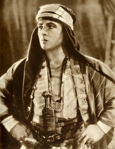 Rudolph Valentino v The Sheik, 1921, 1935. od Unbekannt