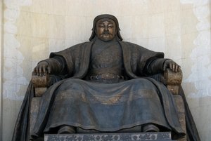Sedící socha Čingischána v budově parlamentu v Ulánbátaru, 2005 od Unbekannt