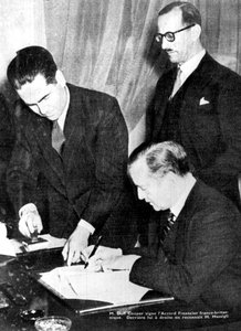 Podepsání finanční dohody mezi Británií a Svobodnými Francouzi, Alžír, 8. února 1944 od Unbekannt