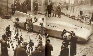 Sir Malcolm Campbells se ucházel o nový rekord, 1935. od Unbekannt