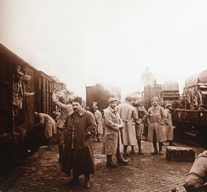 Vojáci jdou do Somme, Epernay, severní Francie, c1914-c1918 od Unbekannt