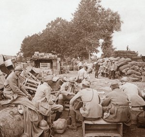 Polévka, Genicourt, severní Francie, c1914-c1918 od Unbekannt