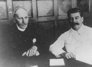 Sovětský vůdce Josef Stalin s francouzským spisovatelem Romainem Rollandem, Moskva, SSSR, 28. června 1935 od Unbekannt