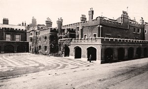 St James Palace, Londýn, 20. století od Unbekannt