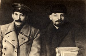 Stalin a Lenin, ruští bolševičtí revoluční vůdci, Moskva, Rusko, 1919 od Unbekannt