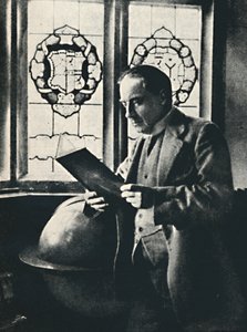 Stanley Baldwin v galerii v Chequers, c1925 od Unbekannt