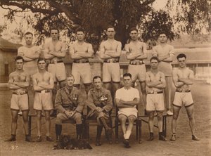 Battalion Boxing Team prvního praporu, Královský vlastní král West Kent Regiment. Poona, I od Unbekannt