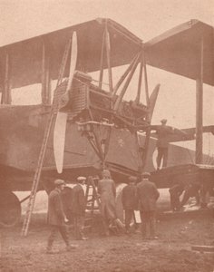 The Bomb Berlin Bus, c1918 1919 od Unbekannt