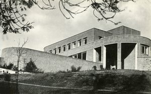 The Contemporary Idiom Brick House v Hampstead, Londýn, 1941. od Unbekannt
