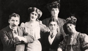 The Dare Family, počátek 20. století od Unbekannt