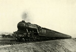 The Down Flying Scotsman Passing Reston, c1930. od Unbekannt