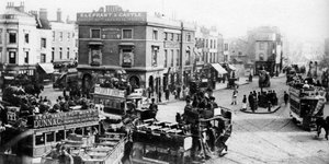 Slon a hrad v době koňské tramvaje, Londýn, 1926-1927 od Unbekannt