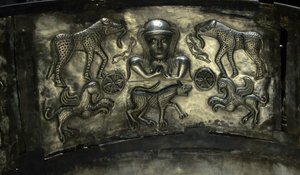 Gundestrupův kotel (foto) od Unbekannt