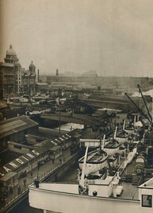 The Landing Stage at Liverpool, 1936 od Unbekannt
