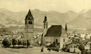 Liebfrauenkirche a kostel St Andreas, Kitzbühel, Tyrolsko, Rakousko, c1935. od Unbekannt