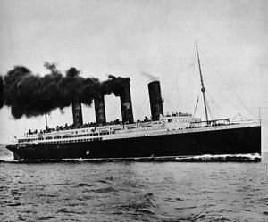 Lusitania v plné rychlosti, 1915 od Unbekannt