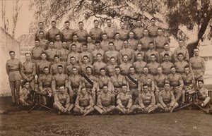 Kulometná četa prvního praporu, Queens Own Royal West Kent Regiment. Poona, Ind od Unbekannt